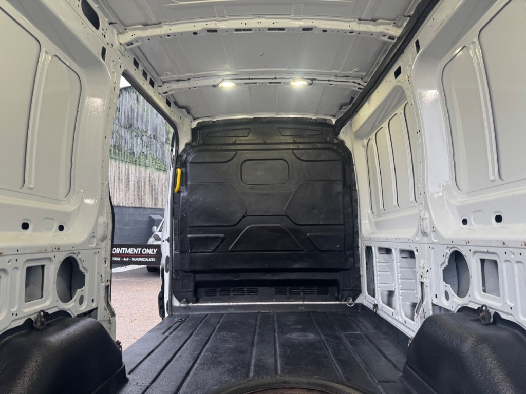Used Ford Transit 2017 for sale - 76299191: Photo 14