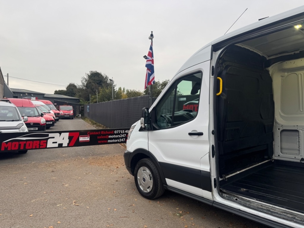 Used Ford Transit 2017 for sale - 76299191: Photo 35