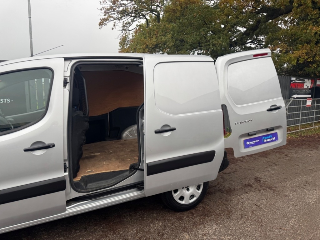 Used Peugeot Partner 2017 for sale - 77747467: Photo 10