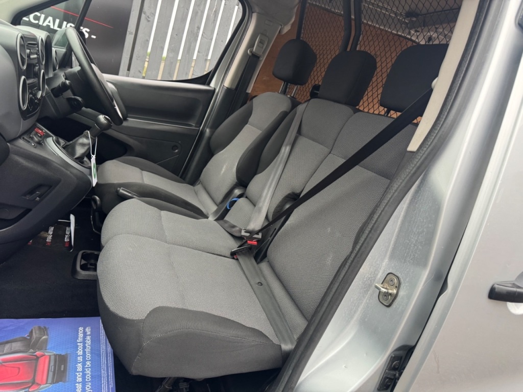 Used Peugeot Partner 2017 for sale - 77747467: Photo 16