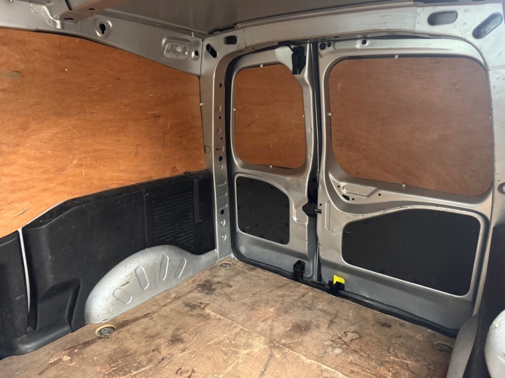 Used Peugeot Partner 2017 for sale - 77747467: Photo 49