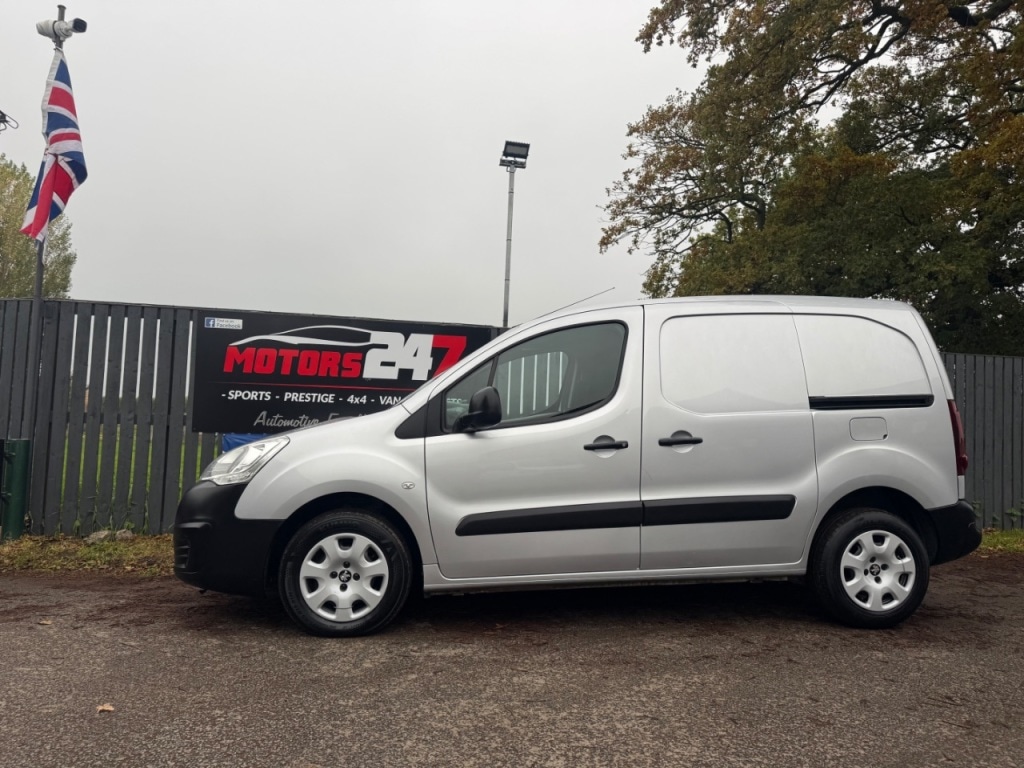 Used Peugeot Partner 2017 for sale - 77747467: Photo 6