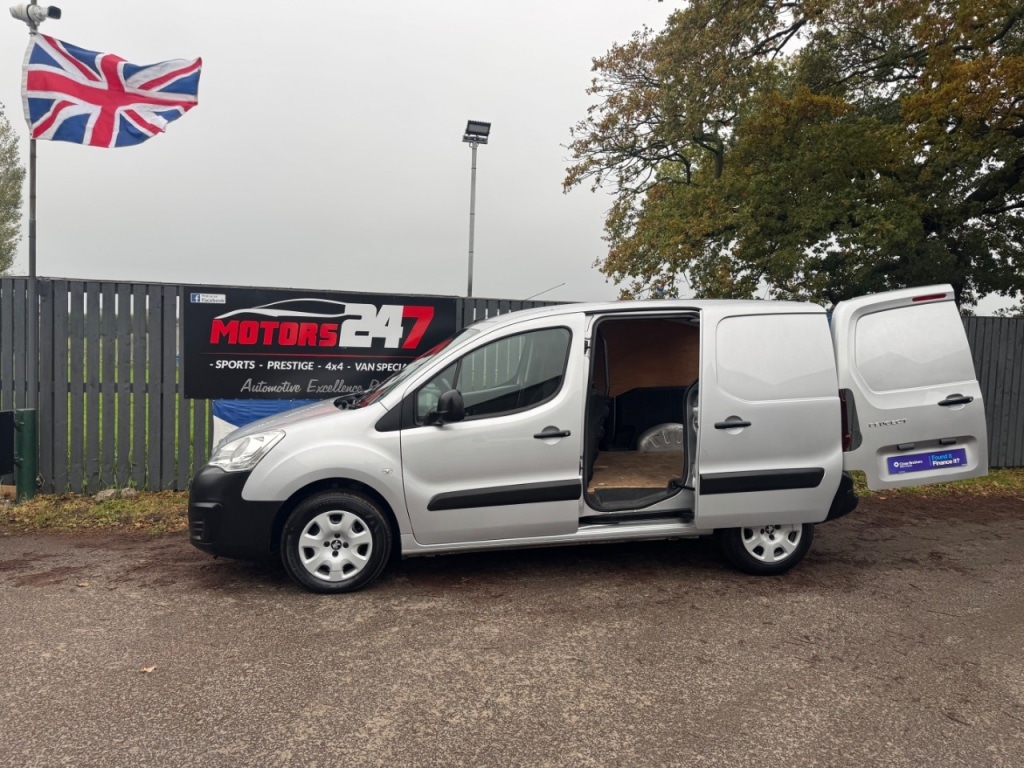 Used Peugeot Partner 2017 for sale - 77747467: Photo 9