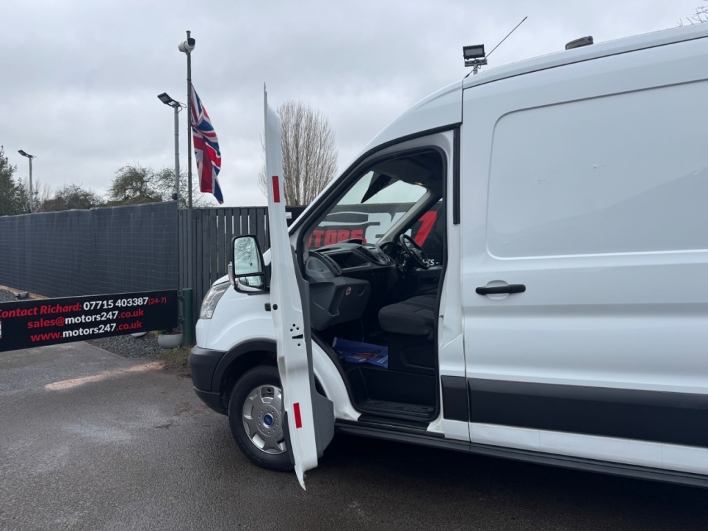 Used Ford Transit 2018 for sale - 77474935: Photo 48