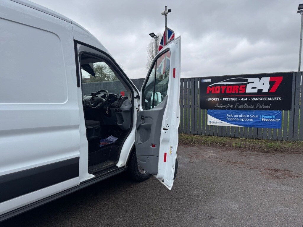 Used Ford Transit 2018 for sale - 77474935: Photo 74