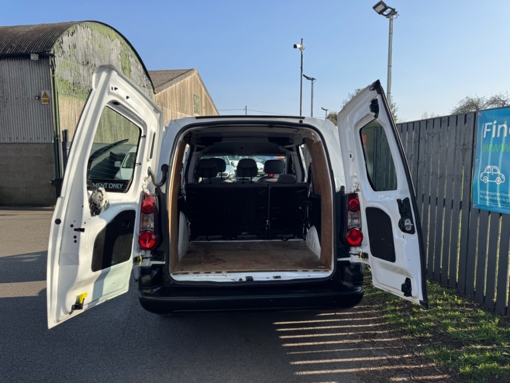 Used Peugeot Partner 2016 for sale - 77981680: Photo 16