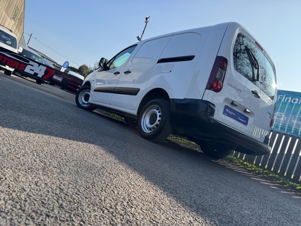 Used Peugeot Partner 2016 for sale - 77981680: Photo 2