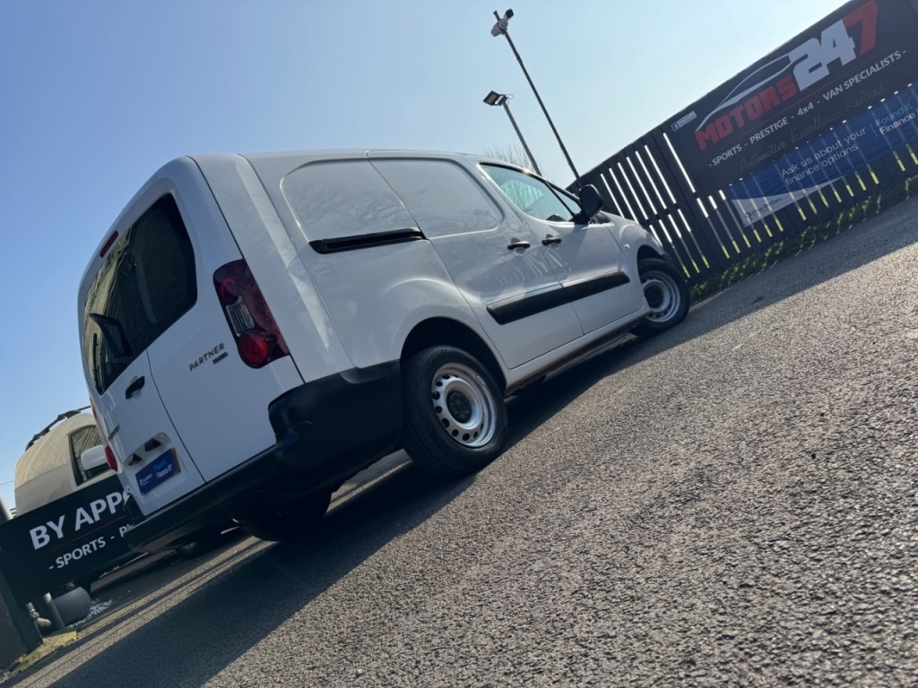 Used Peugeot Partner 2016 for sale - 77981680: Photo 5