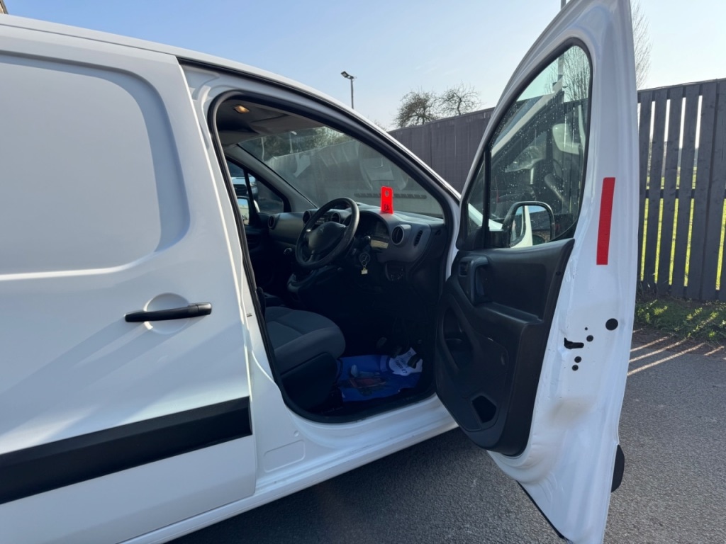 Used Peugeot Partner 2016 for sale - 77981680: Photo 66