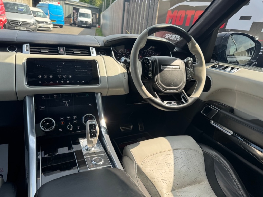 Used Land Rover Range Rover Sport 2020 for sale - 77973820: Photo 15