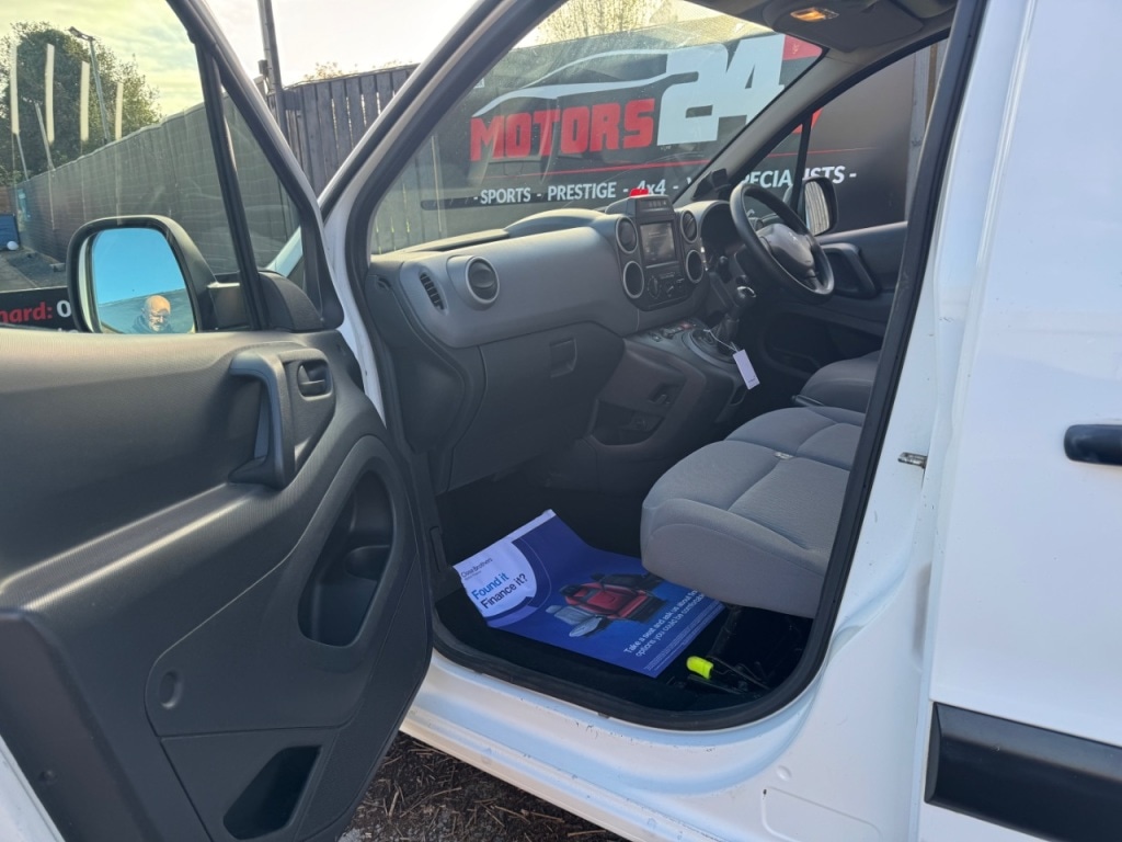 Used Peugeot Partner 2016 for sale - 76603810: Photo 13