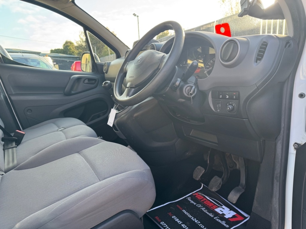 Used Peugeot Partner 2016 for sale - 76603810: Photo 17