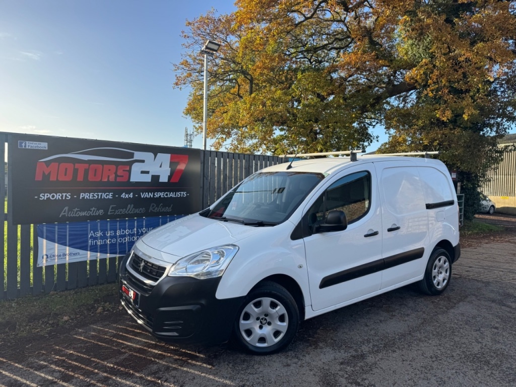 Used Peugeot Partner 2016 for sale - 76603810: Photo 21