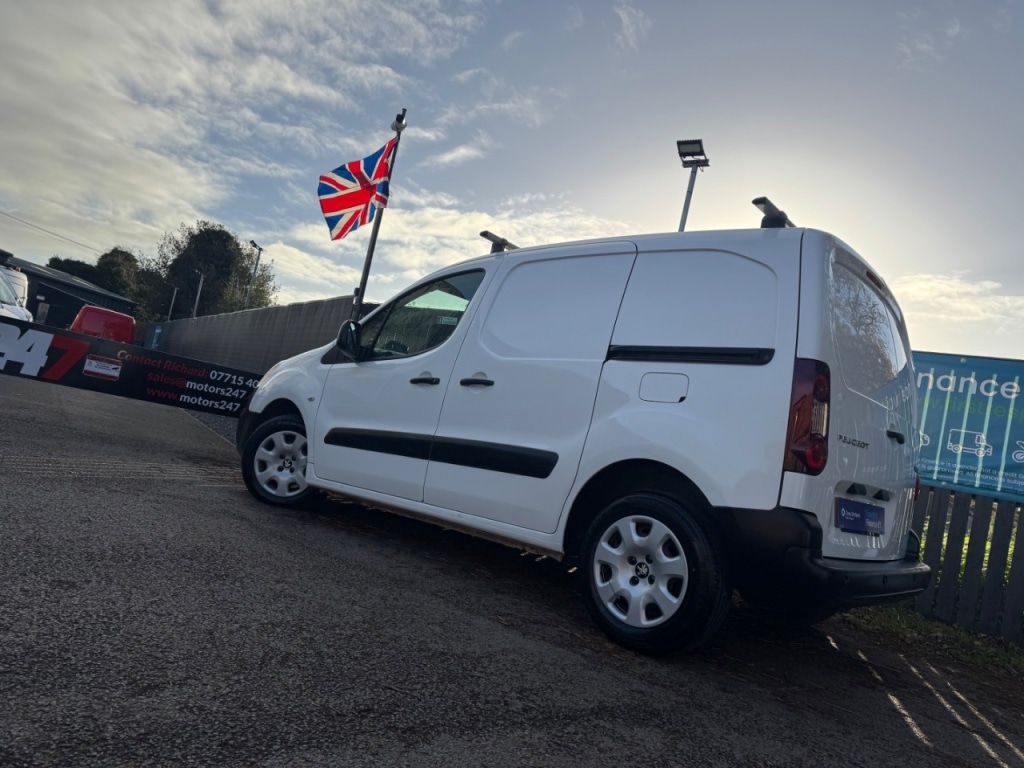 Used Peugeot Partner 2016 for sale - 76603810: Photo 28