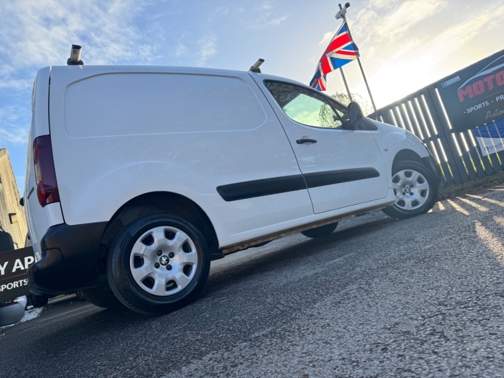 Used Peugeot Partner 2016 for sale - 76603810: Photo 3