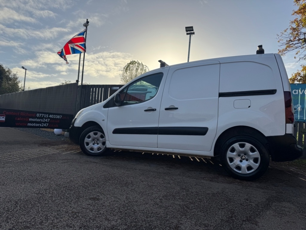 Used Peugeot Partner 2016 for sale - 76603810: Photo 31