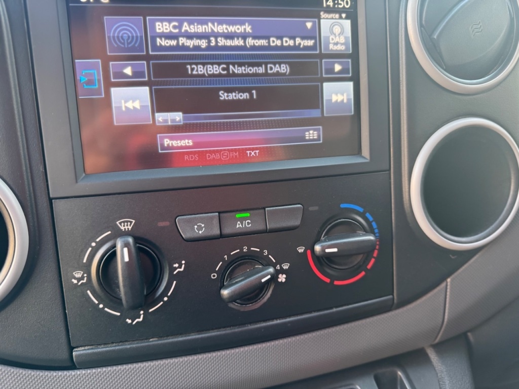 Used Peugeot Partner 2016 for sale - 76603810: Photo 36