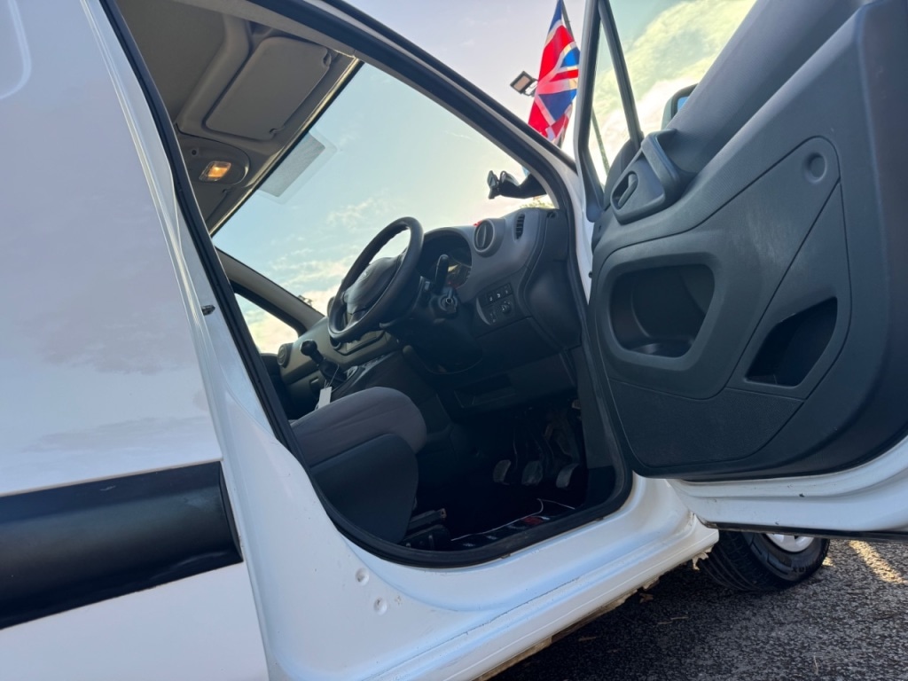 Used Peugeot Partner 2016 for sale - 76603810: Photo 58