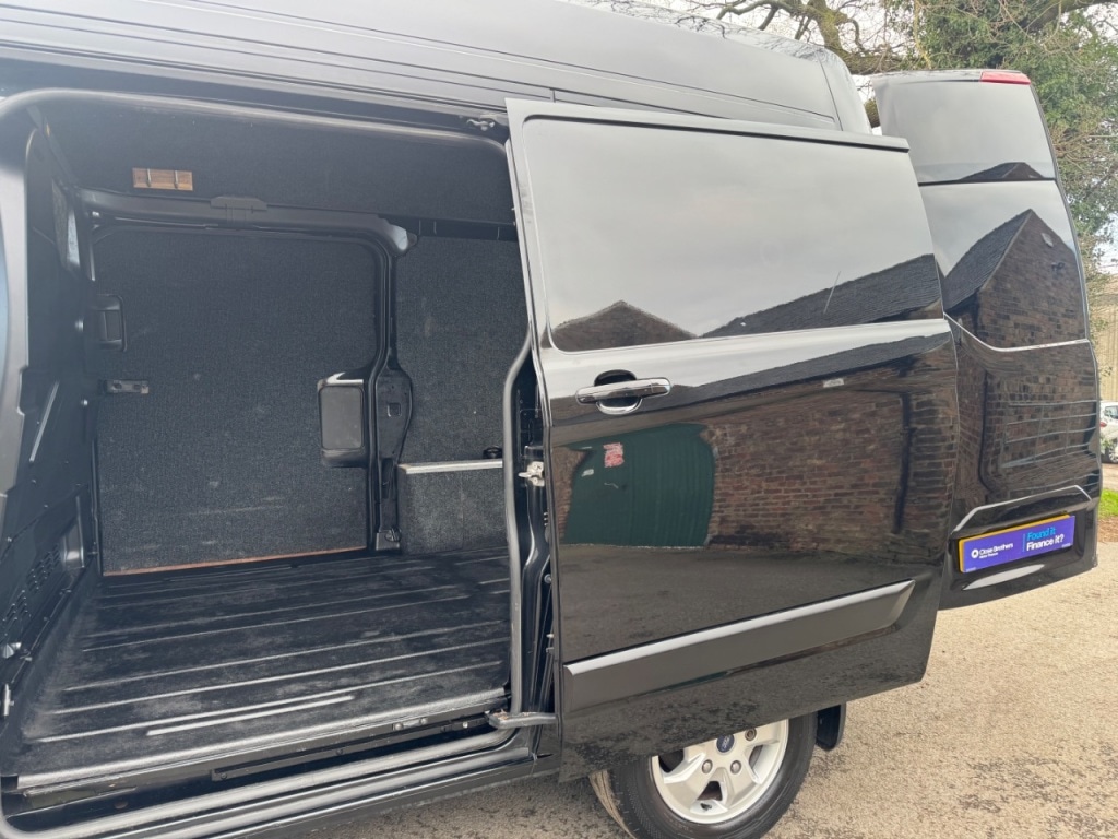 Used Ford Transit Custom 2015 for sale - 78123883: Photo 10