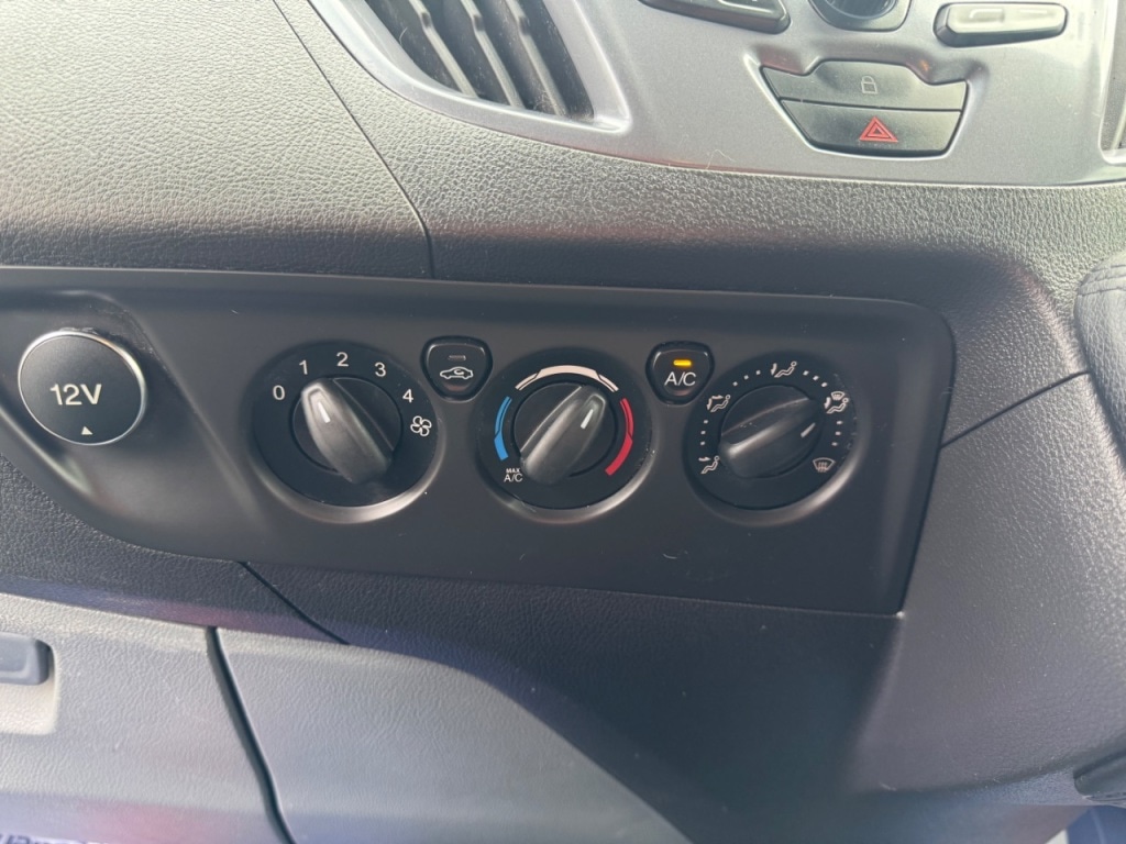 Used Ford Transit Custom 2015 for sale - 78123883: Photo 18