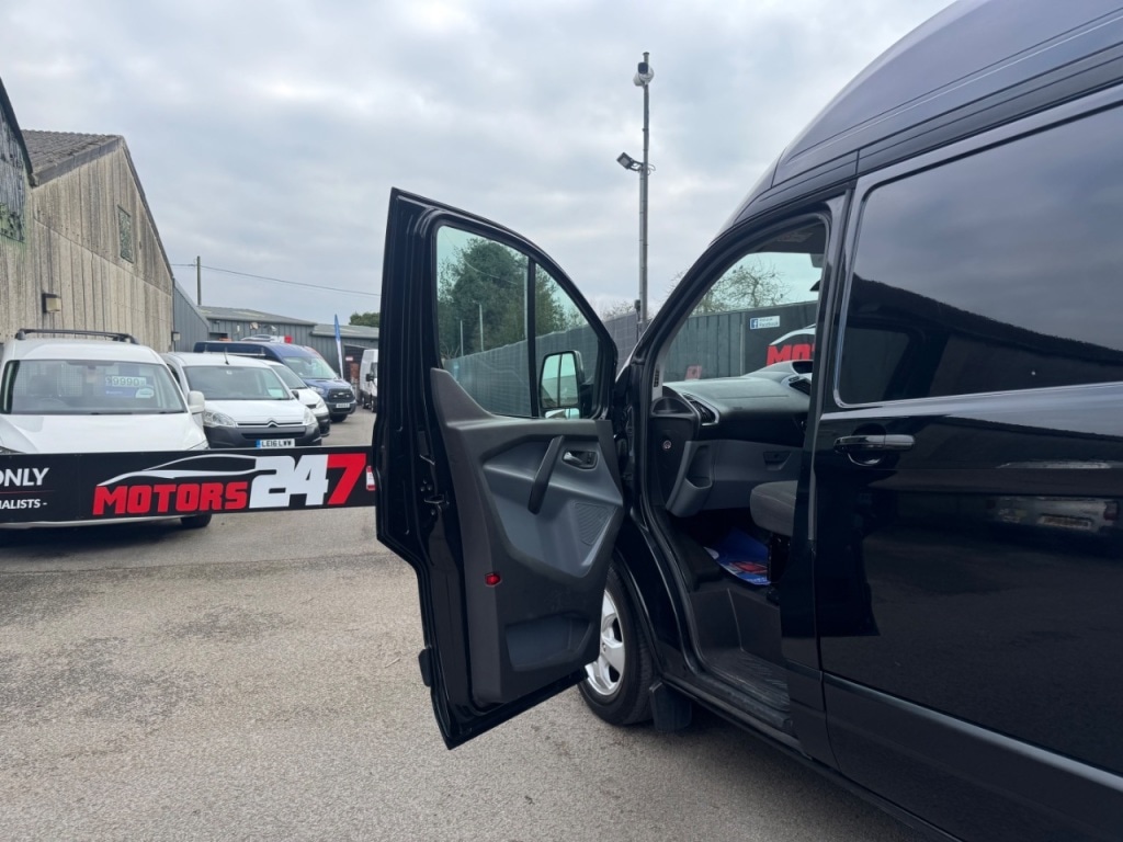 Used Ford Transit Custom 2015 for sale - 78123883: Photo 41