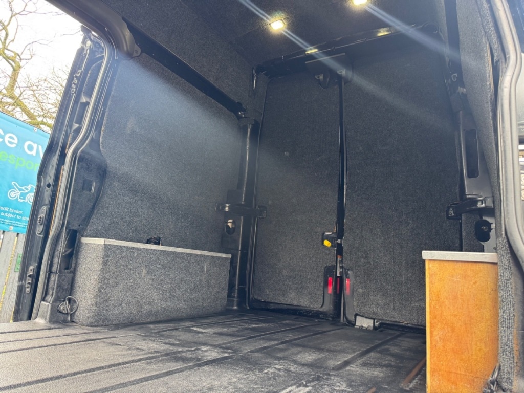 Used Ford Transit Custom 2015 for sale - 78123883: Photo 48