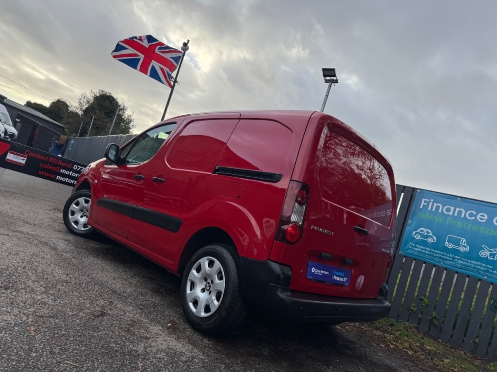 Used Peugeot Partner 2018 for sale - 76748324: Photo 32