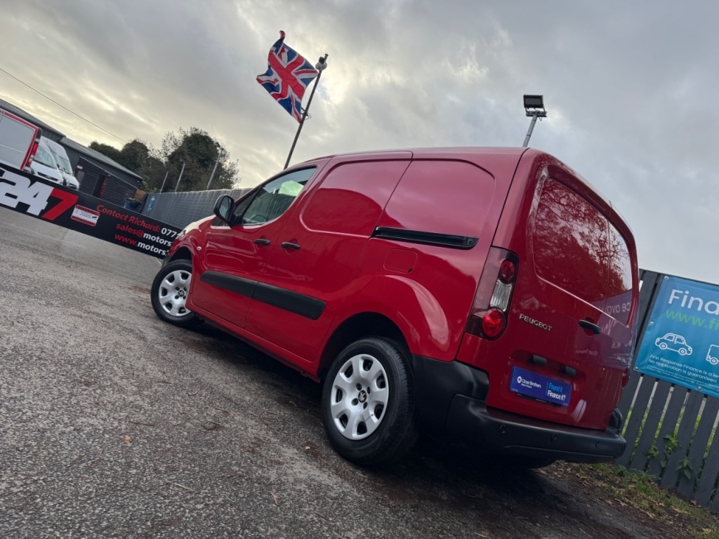 Used Peugeot Partner 2018 for sale - 76748324: Photo 33