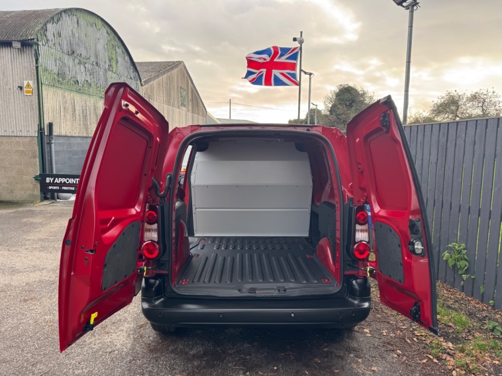 Used Peugeot Partner 2018 for sale - 76748324: Photo 39