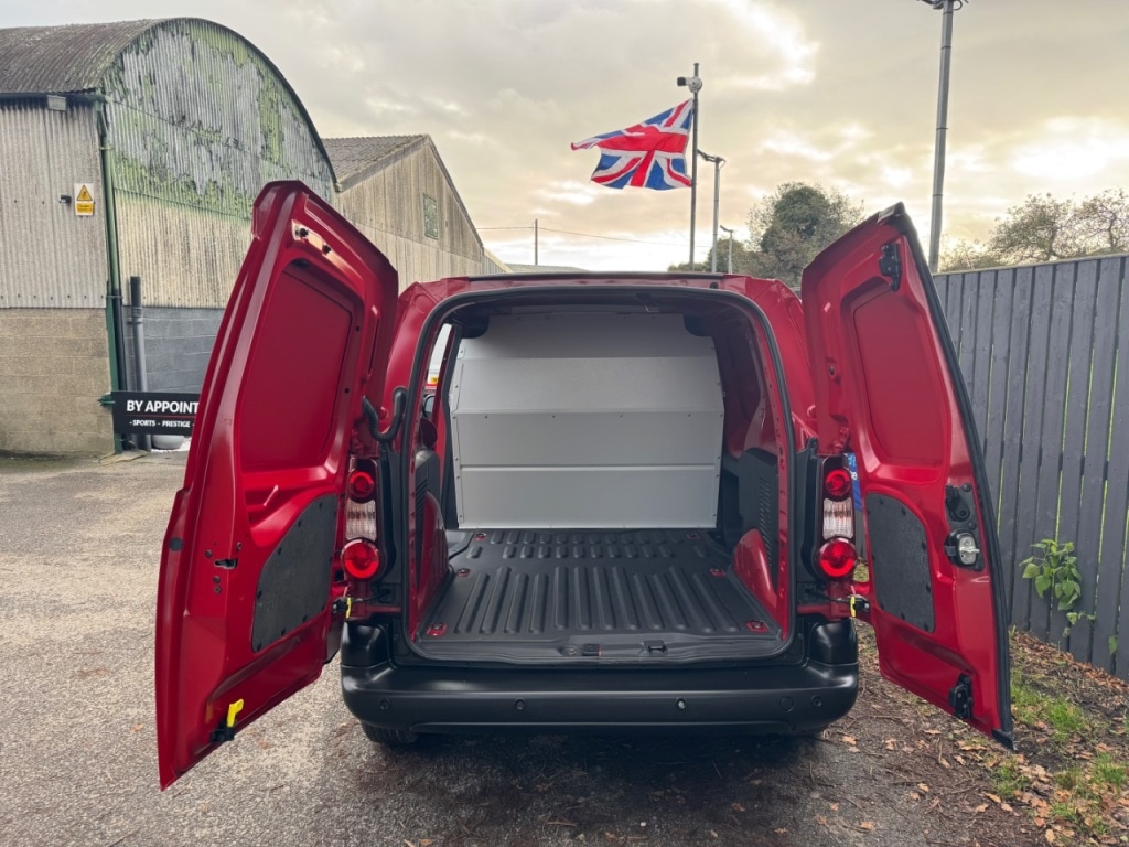 Used Peugeot Partner 2018 for sale - 76748324: Photo 40