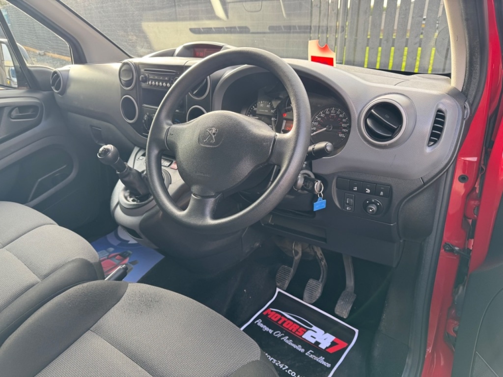 Used Peugeot Partner 2018 for sale - 76748324: Photo 72