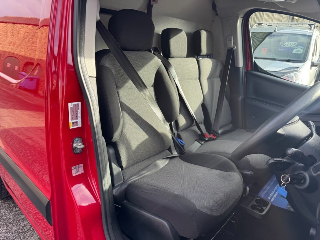 Used Peugeot Partner 2018 for sale - 76748324: Photo 75