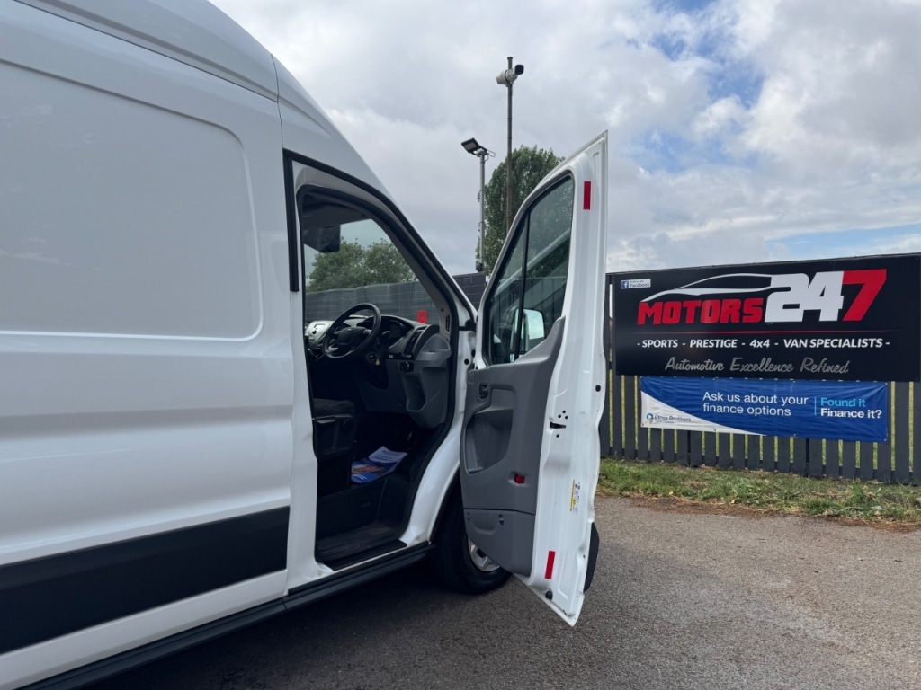 Used Ford Transit 2018 for sale - 78090874: Photo 20