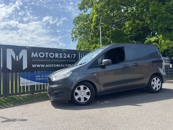 Used Ford Transit Courier 2016 for sale - 79017479: Photo