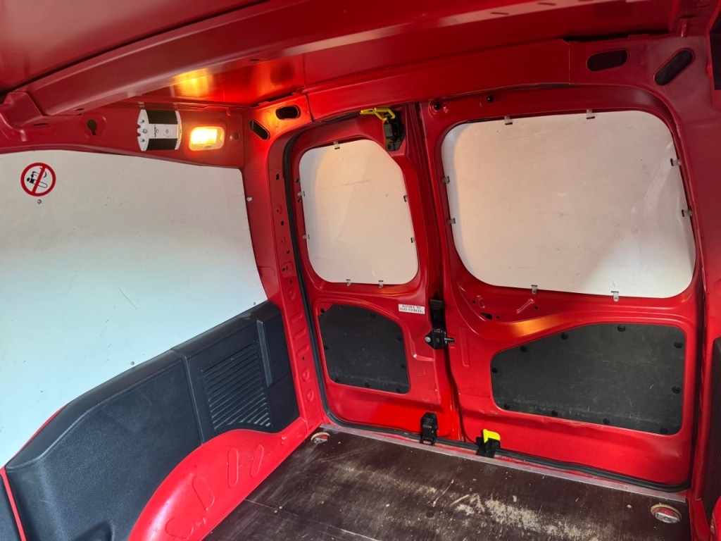 Used Peugeot Partner 2012 for sale - 76748325: Photo 11