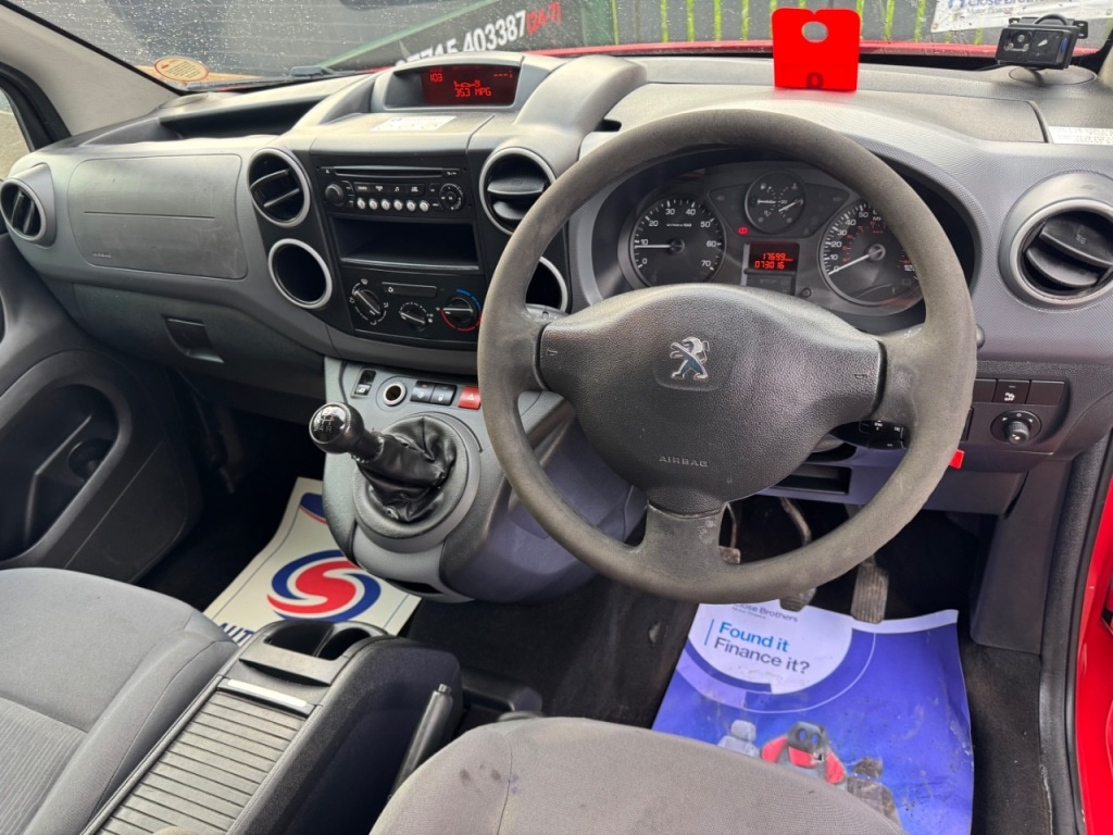 Used Peugeot Partner 2012 for sale - 76748325: Photo 20