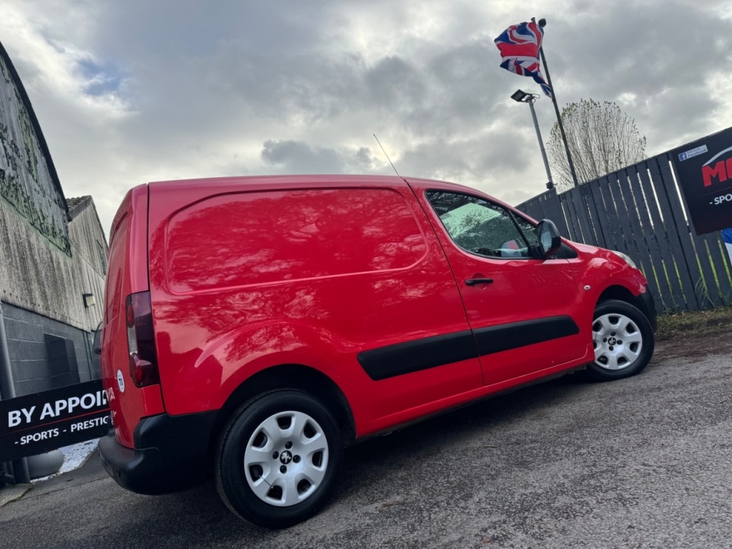 Used Peugeot Partner 2012 for sale - 76748325: Photo 6