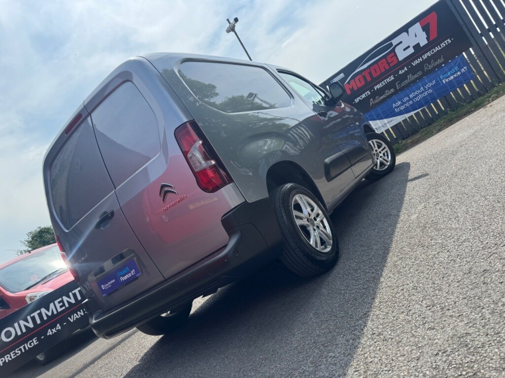 Vehicle 46