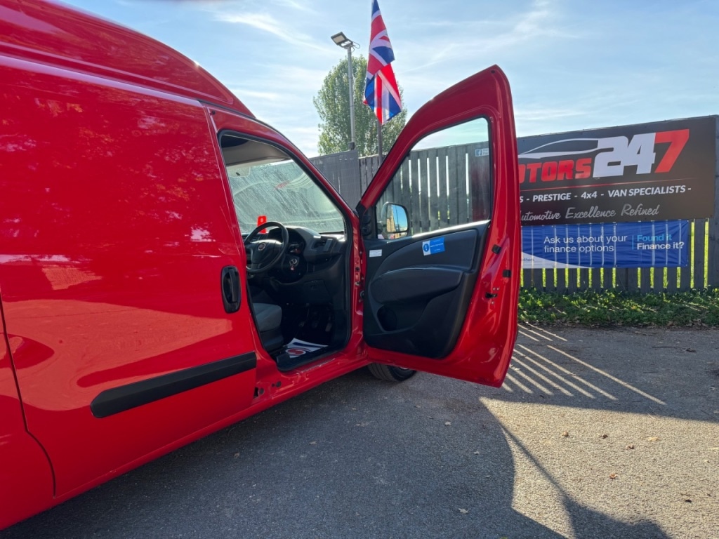 Used Fiat Doblo 2013 for sale - 76249987: Photo 17