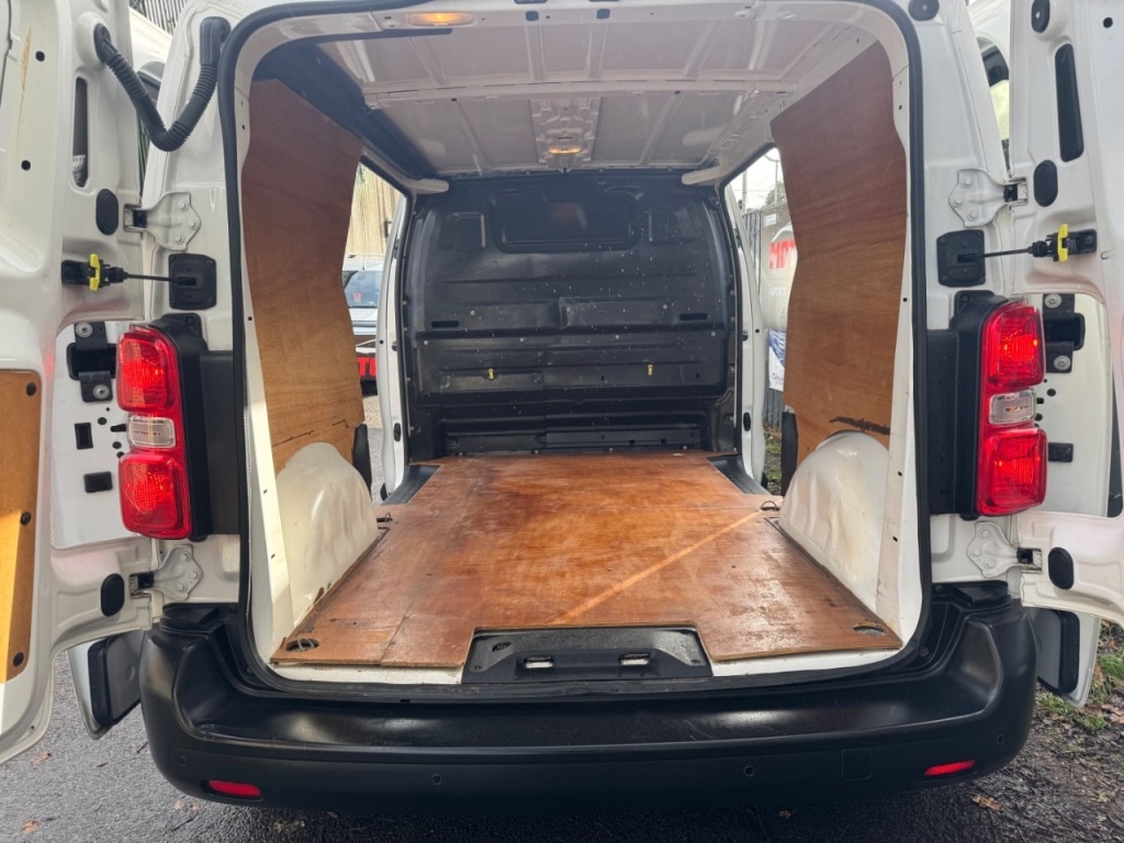 Used Citroen Dispatch 2017 for sale - 76685854: Photo 15