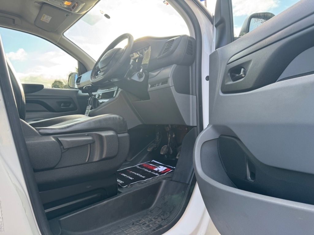 Used Citroen Dispatch 2017 for sale - 76685854: Photo 71