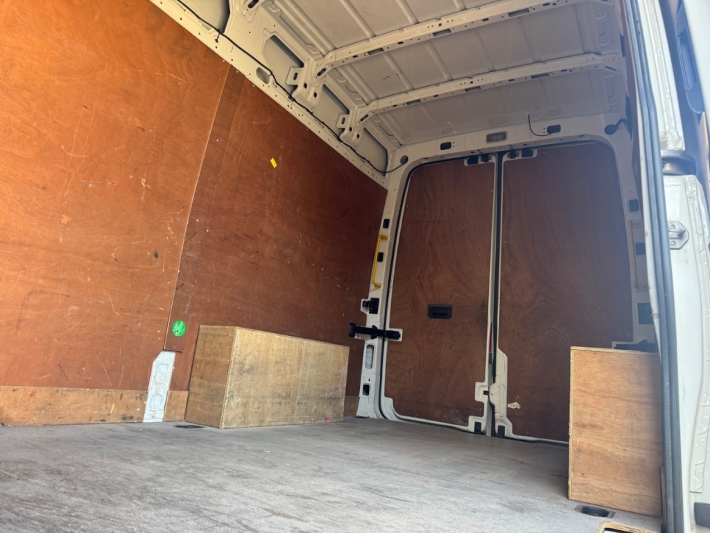 Used Volkswagen Crafter 2020 for sale - 76422175: Photo 10