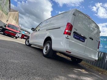 Used Mercedes-Benz Vito 2021 for sale - 77997403: Photo