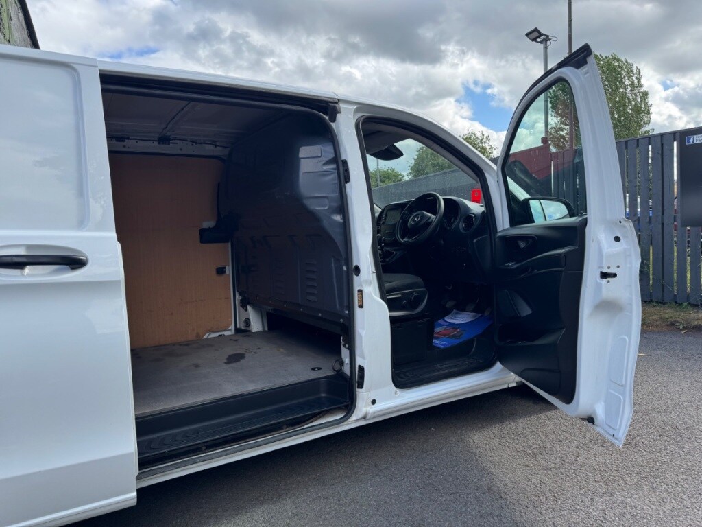 Used Mercedes-Benz Vito 2021 for sale - 77997403: Photo 6