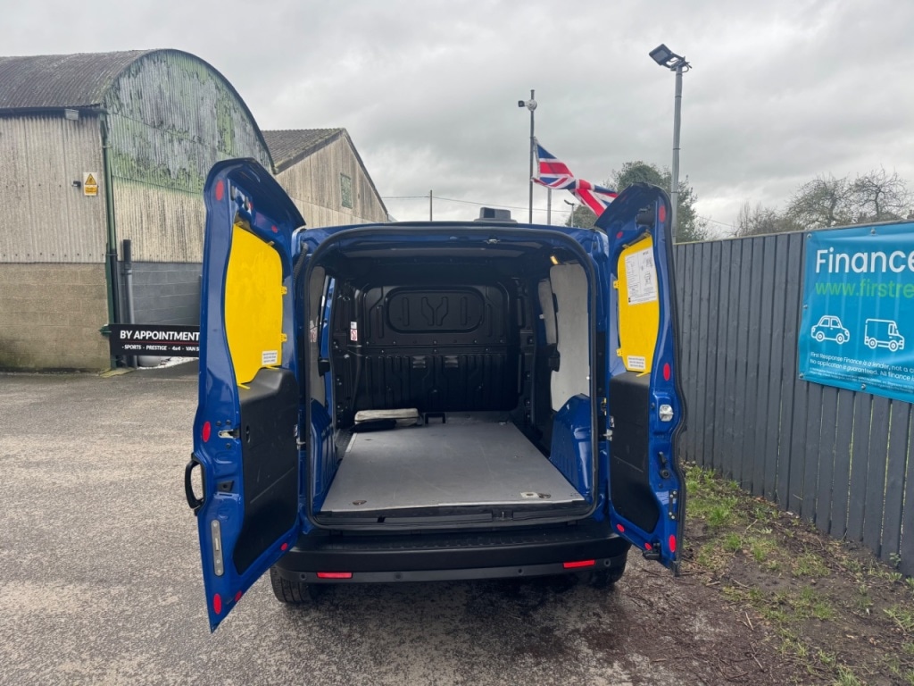 Used Fiat Doblo 2016 for sale - 77541833: Photo 39