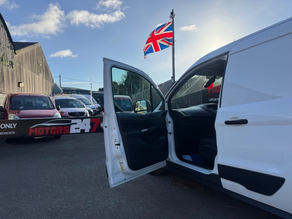 Used Ford Transit Connect 2018 for sale - 77095875: Photo 14