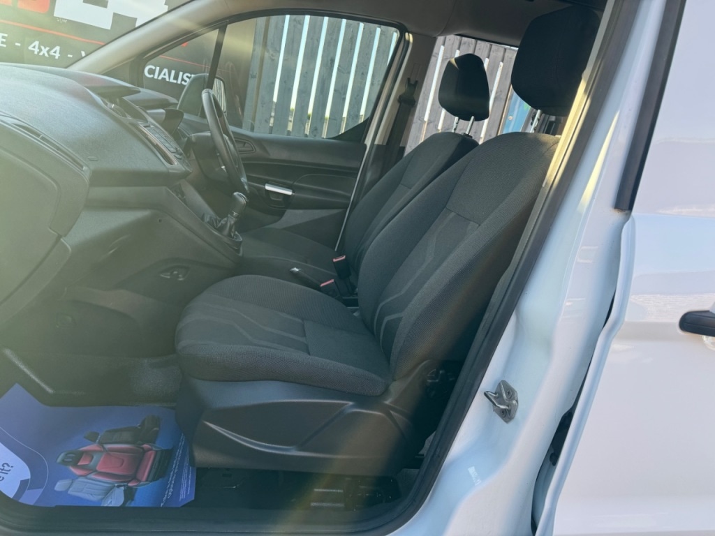 Used Ford Transit Connect 2018 for sale - 77095875: Photo 51