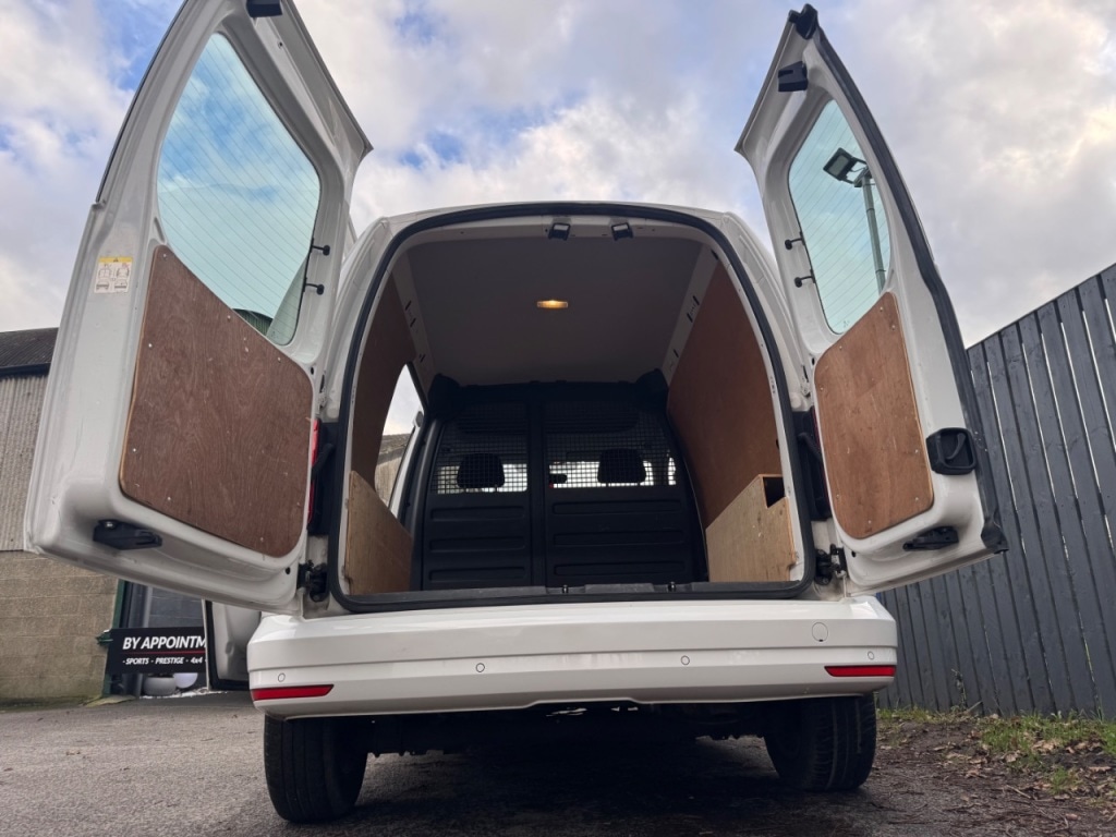 Used Volkswagen Caddy 2018 for sale - 77262477: Photo 45