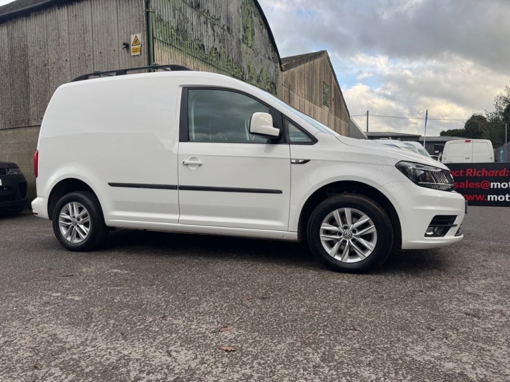 Used Volkswagen Caddy 2018 for sale - 77262477: Photo 73