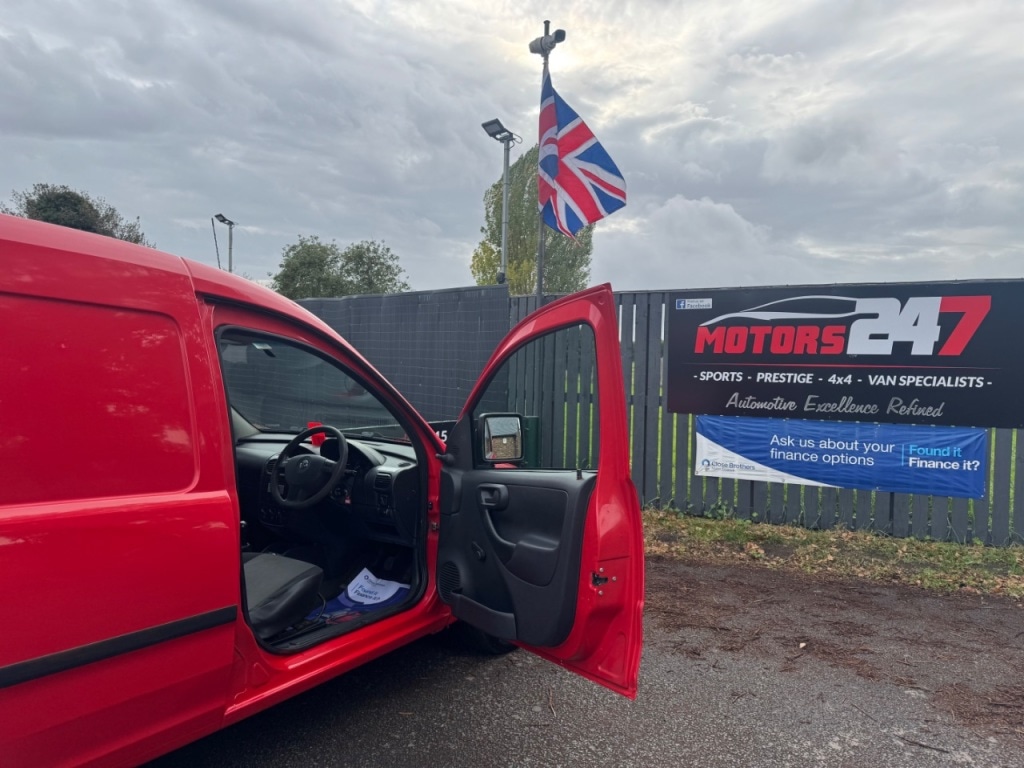 Used Vauxhall Combo 2011 for sale - 76436446: Photo 18